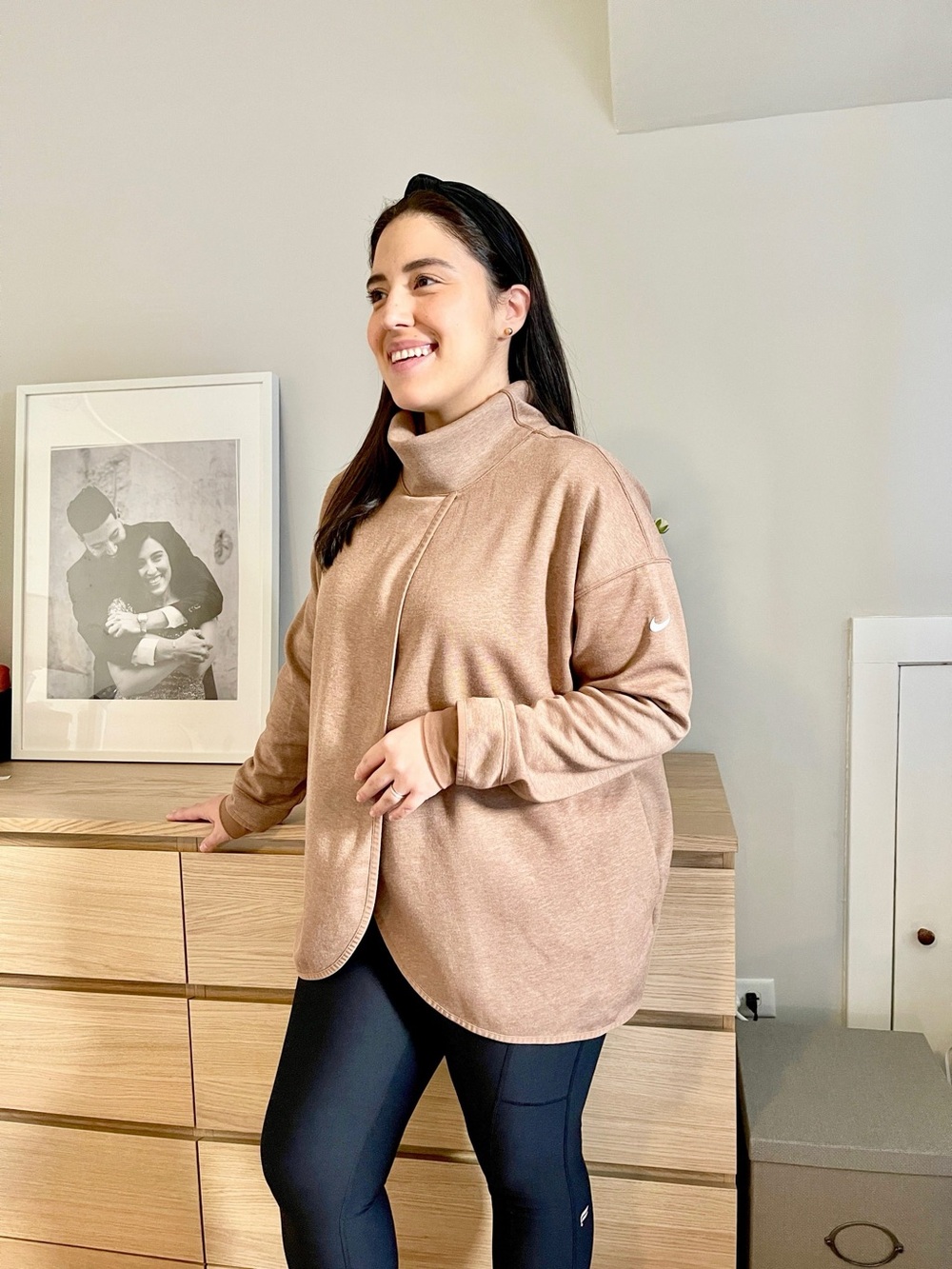 Nike Reversible Maternity Pullover